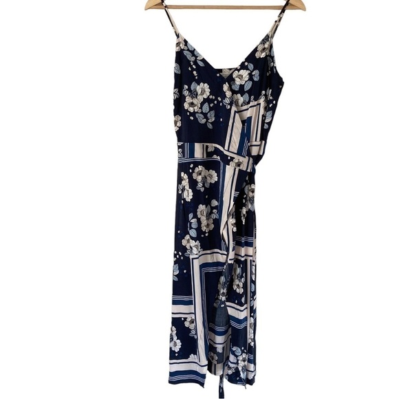 Seafolly Wrap Dress - Picture 1 of 8